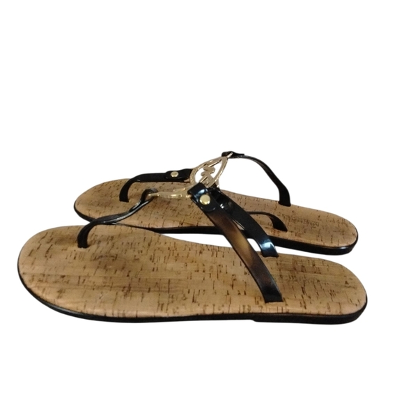 Michael Kors Black and Gold Patent Leather T-Strap Sandals Size 8 - Picture 6 of 12